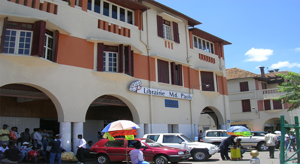 Librairie Md Paoly Analakely, Antananarivo